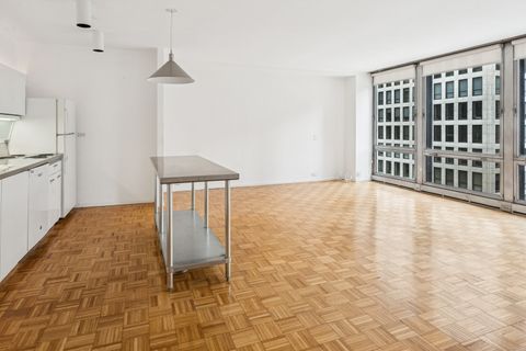 Tiny photo for 880 N LAKE SHORE Drive #6G, Chicago, IL 60611 (MLS # 12429170)