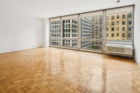 Tiny photo for 880 N LAKE SHORE Drive #6G, Chicago, IL 60611 (MLS # 12429170)
