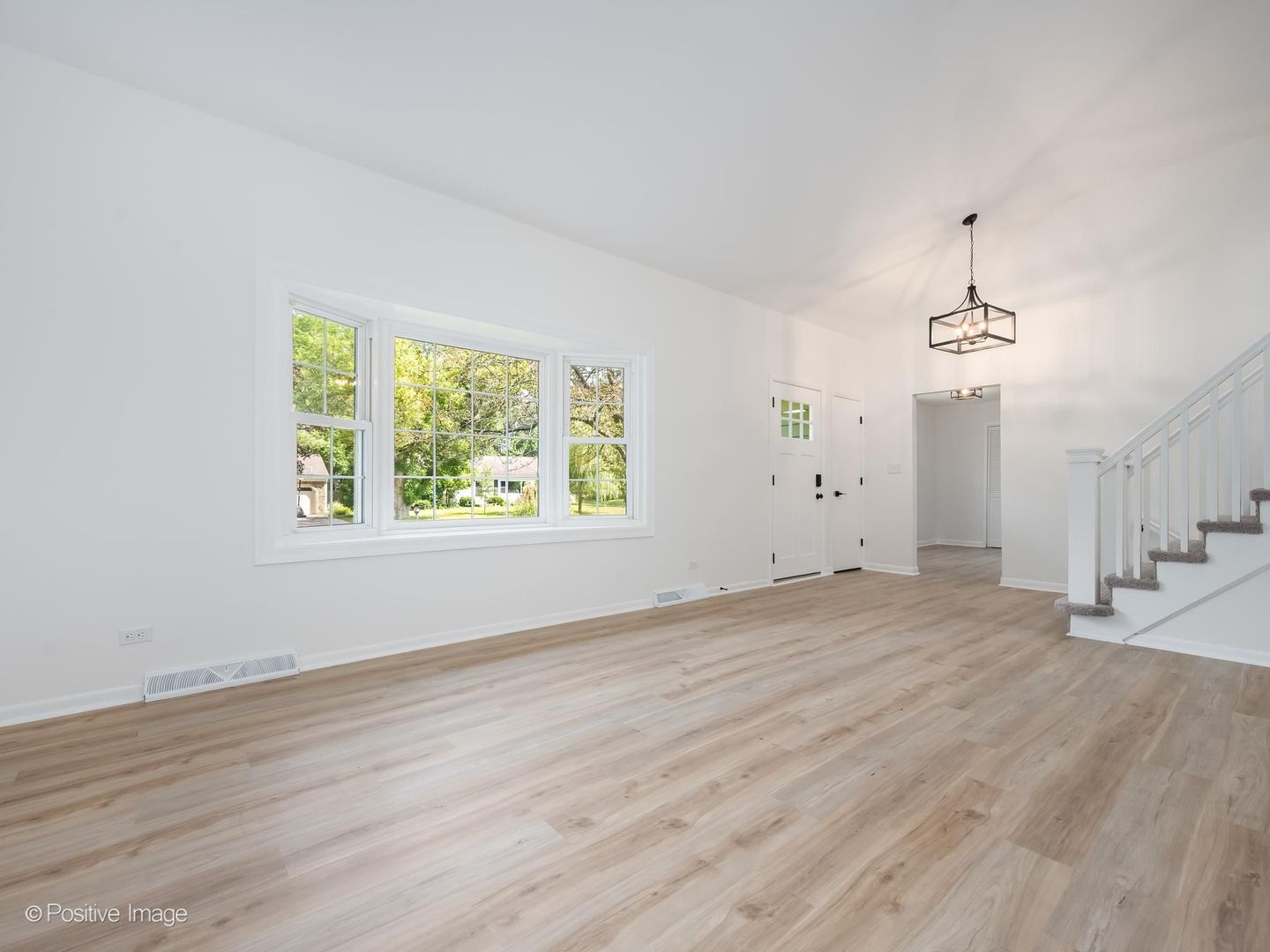 1092 Aberdeen Lane
