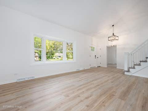 Tiny photo for 1092 Aberdeen Lane, Mundelein, IL 60060 (MLS # 12713029)