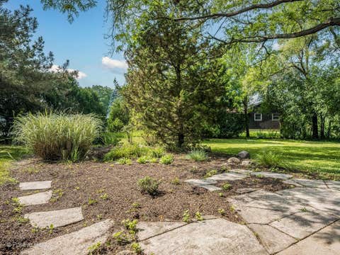 Tiny photo for 1092 Aberdeen Lane, Mundelein, IL 60060 (MLS # 12713029)