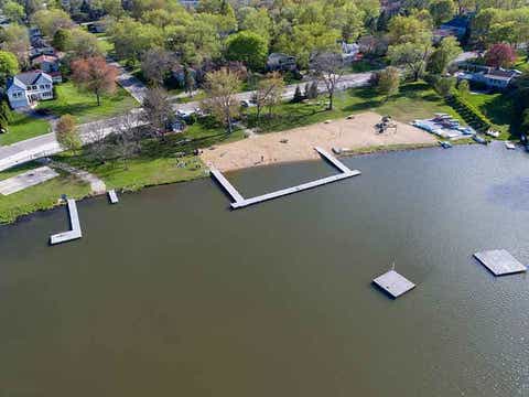 Tiny photo for 1092 Aberdeen Lane, Mundelein, IL 60060 (MLS # 12713029)