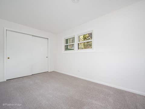 Tiny photo for 1092 Aberdeen Lane, Mundelein, IL 60060 (MLS # 12713029)