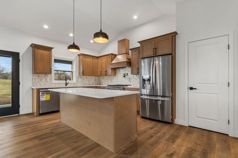 Tiny photo for 702 N Beacon Hill Circle, Urbana, IL 61802 (MLS # 12621920)