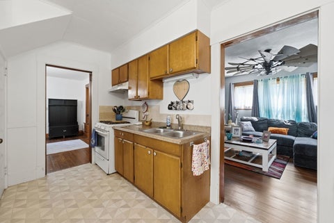 Tiny photo for 1030 W 15th Street, Davenport, IA 52804 (MLS # 12723362)