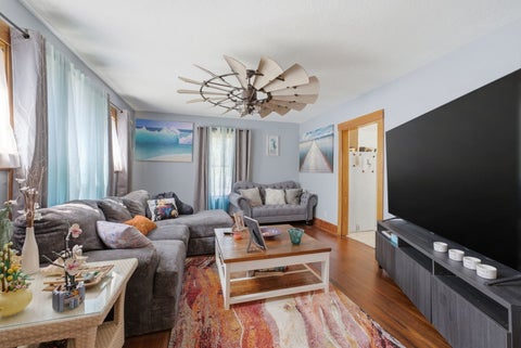 Tiny photo for 1030 W 15th Street, Davenport, IA 52804 (MLS # 12723362)
