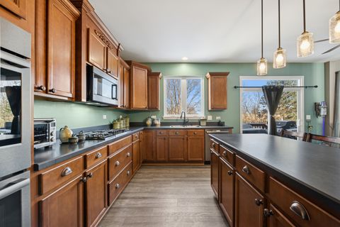 Tiny photo for 3 Birchwood Court, Lake In The Hills, IL 60156 (MLS # 12552483)