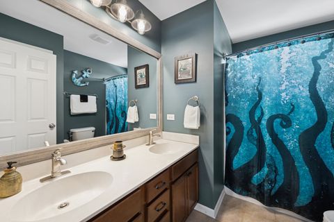 Tiny photo for 3 Birchwood Court, Lake In The Hills, IL 60156 (MLS # 12552483)