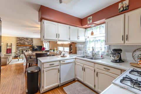 Tiny photo for 793 Santa Fe Court, Carol Stream, IL 60188 (MLS # 12678361)