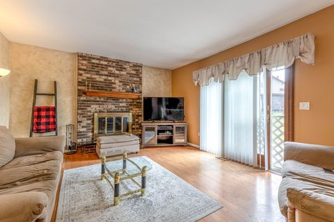 Tiny photo for 793 Santa Fe Court, Carol Stream, IL 60188 (MLS # 12678361)