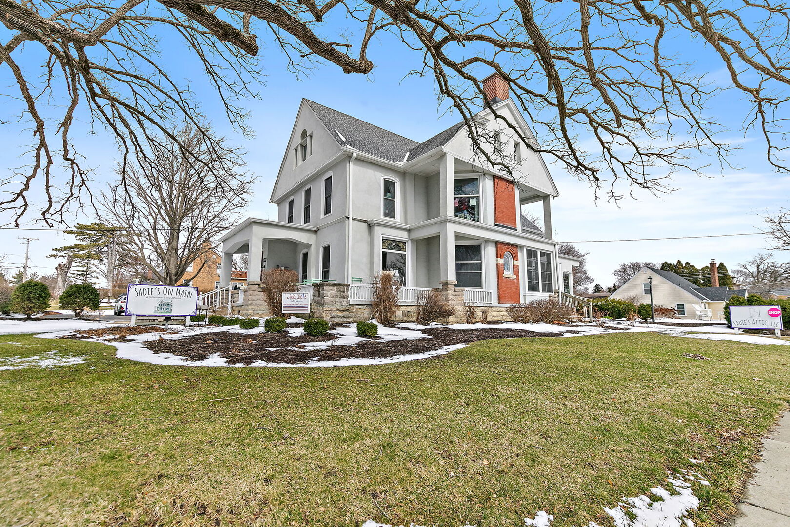 303 N Main Street