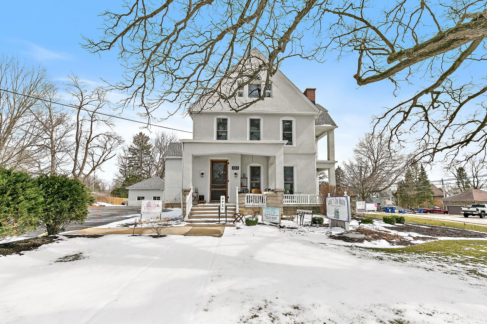 303 N Main Street
