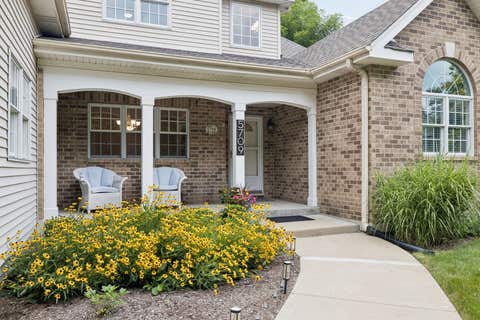 Tiny photo for 5709 Lenox Road, Lisle, IL 60532 (MLS # 12721849)