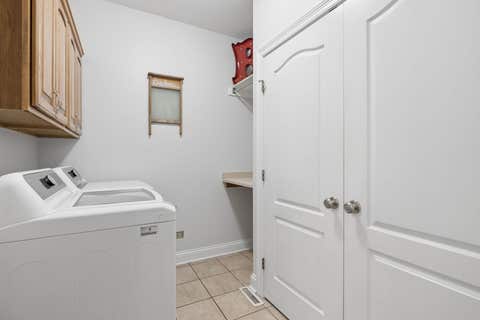 Tiny photo for 5709 Lenox Road, Lisle, IL 60532 (MLS # 12721849)