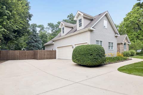 Tiny photo for 5709 Lenox Road, Lisle, IL 60532 (MLS # 12721849)