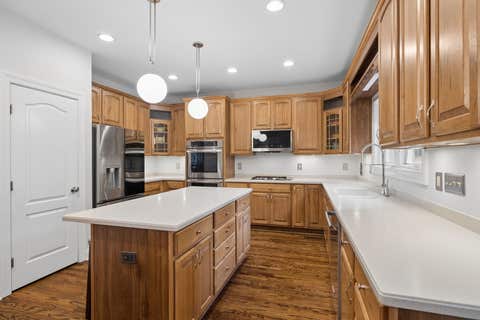 Tiny photo for 5709 Lenox Road, Lisle, IL 60532 (MLS # 12721849)