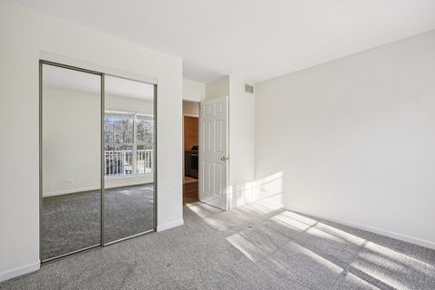 Tiny photo for 615 GROSSE POINTE Circle #12-7, Vernon Hills, IL 60061 (MLS # 12535567)