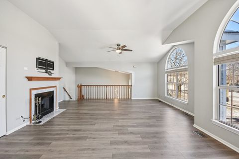 Tiny photo for 615 GROSSE POINTE Circle #12-7, Vernon Hills, IL 60061 (MLS # 12535567)