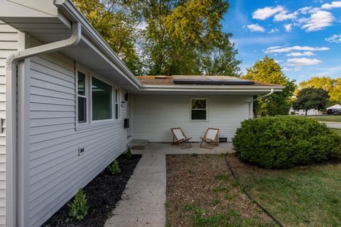 Tiny photo for 2421 Lockner Boulevard, Joliet, IL 60431 (MLS # 12491020)