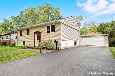 Tiny photo for 453 Willow Road, Wauconda, IL 60084 (MLS # 12491048)