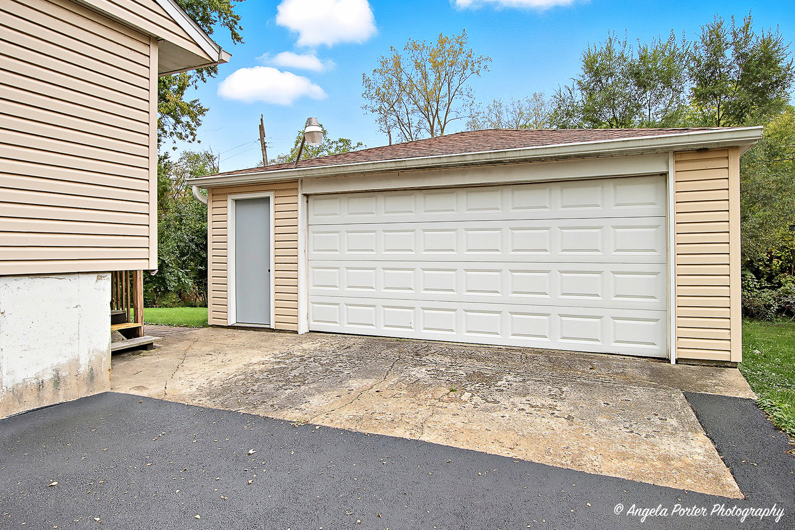 453 Willow Road