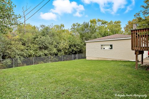 Tiny photo for 453 Willow Road, Wauconda, IL 60084 (MLS # 12491048)