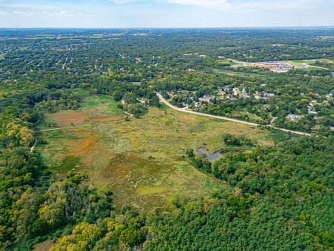 Tiny photo for 4511 Hanover Drive, Crystal Lake, IL 60012 (MLS # 12464214)