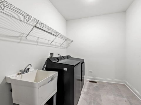 Tiny photo for 1149 Brighton Circle, Crystal Lake, IL 60012 (MLS # 12463168)