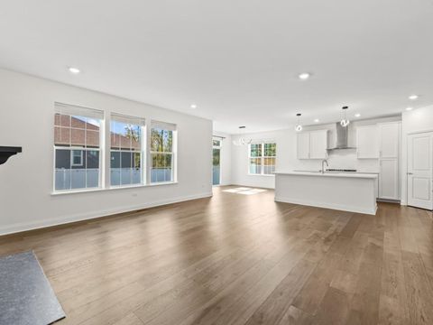 Tiny photo for 1149 Brighton Circle, Crystal Lake, IL 60012 (MLS # 12463168)