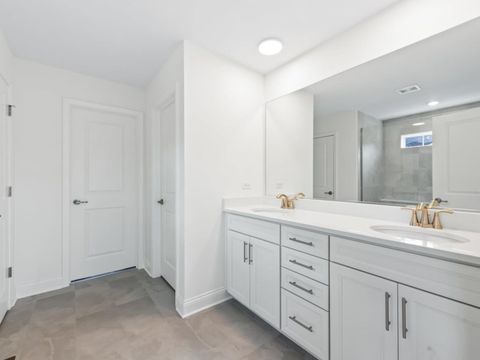 Tiny photo for 1149 Brighton Circle, Crystal Lake, IL 60012 (MLS # 12463168)