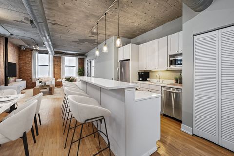 Tiny photo for 110 N Peoria Street #205, Chicago, IL 60607 (MLS # 12625711)