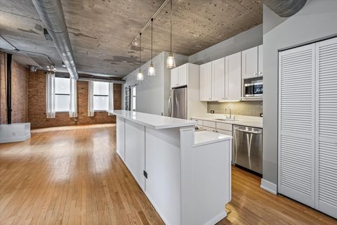 Tiny photo for 110 N Peoria Street #205, Chicago, IL 60607 (MLS # 12625711)