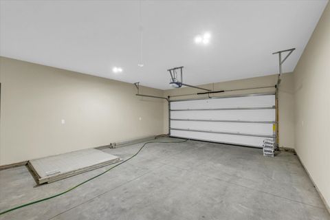 Tiny photo for 5 Montclair Road #A, Urbana, IL 61801 (MLS # 12395522)