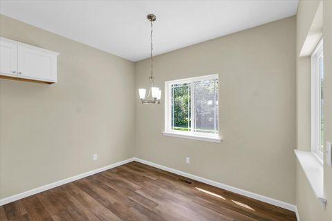 Tiny photo for 5 Montclair Road #A, Urbana, IL 61801 (MLS # 12395522)