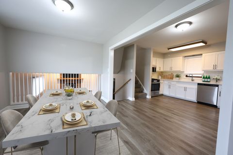 Tiny photo for 11050 Parkside Avenue, Chicago Ridge, IL 60415 (MLS # 12629801)