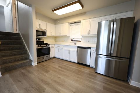 Tiny photo for 11050 Parkside Avenue, Chicago Ridge, IL 60415 (MLS # 12629801)