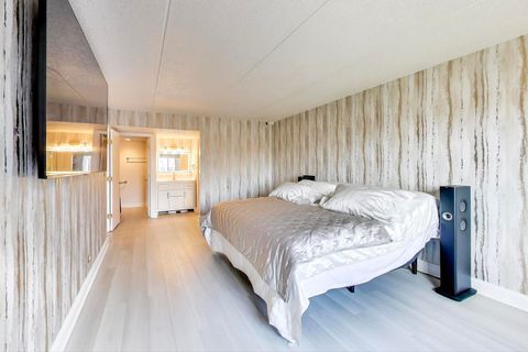 Tiny photo for 920 Vose Drive #604, Gurnee, IL 60031 (MLS # 12495535)