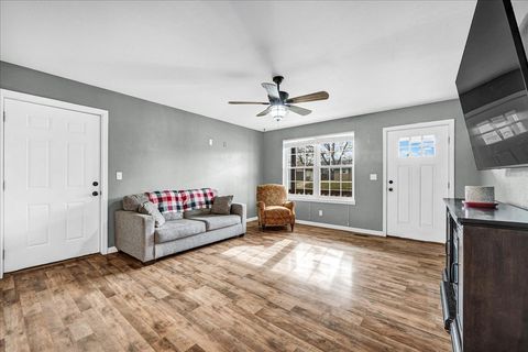 Tiny photo for 109 Mabee Avenue, East Peoria, IL 61611 (MLS # 12542026)