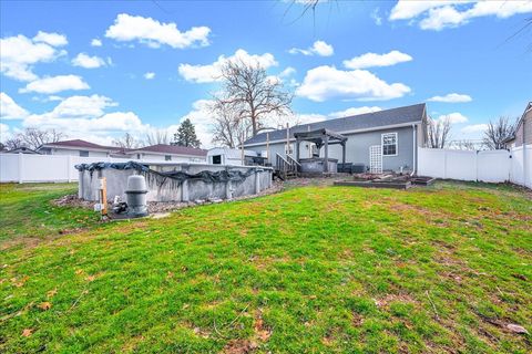 Tiny photo for 109 Mabee Avenue, East Peoria, IL 61611 (MLS # 12542026)