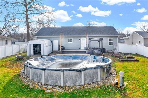 Tiny photo for 109 Mabee Avenue, East Peoria, IL 61611 (MLS # 12542026)