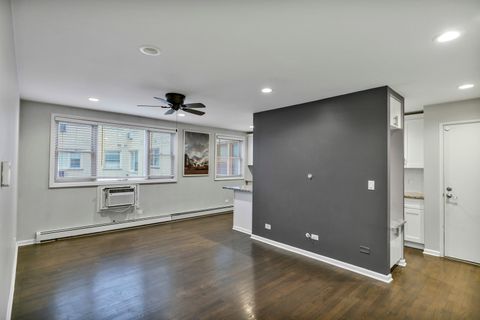 Tiny photo for 7840 W North Avenue #4E, Elmwood Park, IL 60707 (MLS # 12569064)