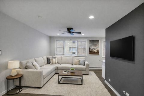 Tiny photo for 7840 W North Avenue #4E, Elmwood Park, IL 60707 (MLS # 12569064)