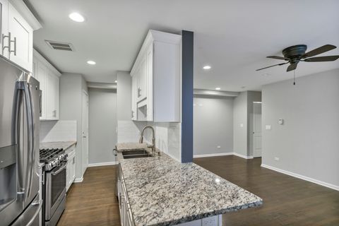 Tiny photo for 7840 W North Avenue #4E, Elmwood Park, IL 60707 (MLS # 12569064)