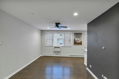 Tiny photo for 7840 W North Avenue #4E, Elmwood Park, IL 60707 (MLS # 12569064)