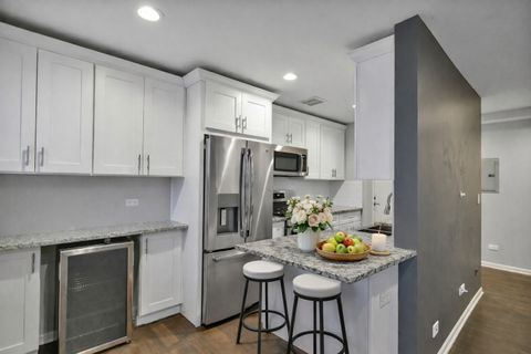 Tiny photo for 7840 W North Avenue #4E, Elmwood Park, IL 60707 (MLS # 12569064)