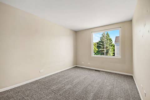 Tiny photo for 1033 Symphony Drive, Aurora, IL 60504 (MLS # 12727154)
