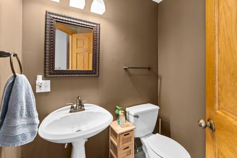Tiny photo for 902 Spring Beach Way, Cary, IL 60013 (MLS # 12474684)