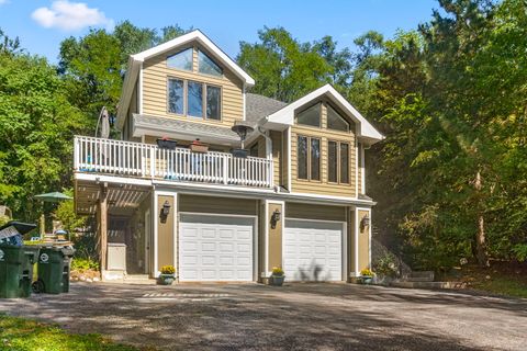 Tiny photo for 902 Spring Beach Way, Cary, IL 60013 (MLS # 12474684)