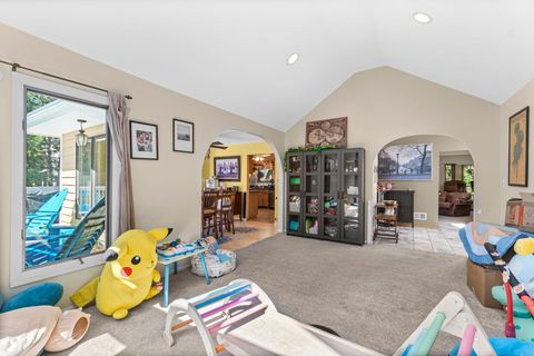 Tiny photo for 902 Spring Beach Way, Cary, IL 60013 (MLS # 12474684)