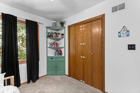 Tiny photo for 902 Spring Beach Way, Cary, IL 60013 (MLS # 12474684)